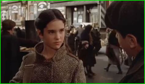 Jennifer Connelly's Transformation: Unveiling Her Current Weight